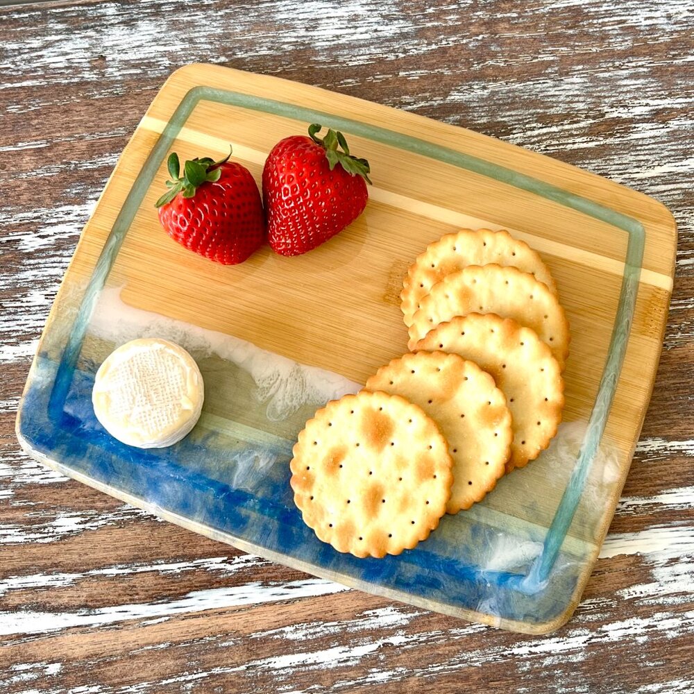 Ocean Waves Resin Wood Cutting Board Charcuterie Board Cheeseboard Beach House S - Picture 3 of 5